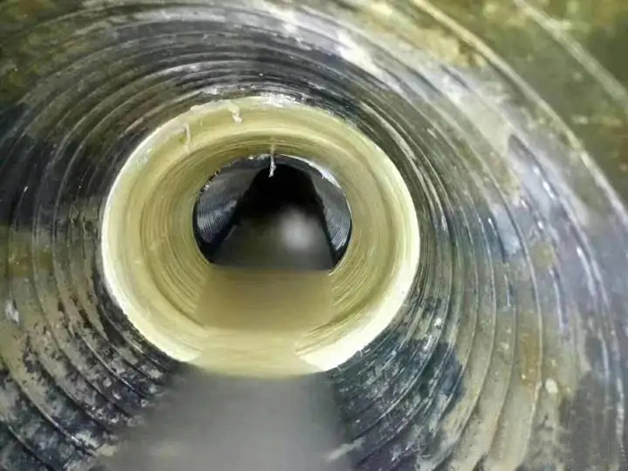 高开内衬修复法通常适用于哪些类型的断面管道